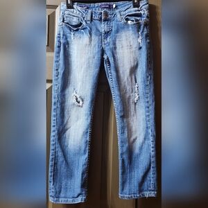 VIGOSS. JUNIORS CAPRI JEANS. SIZE 3